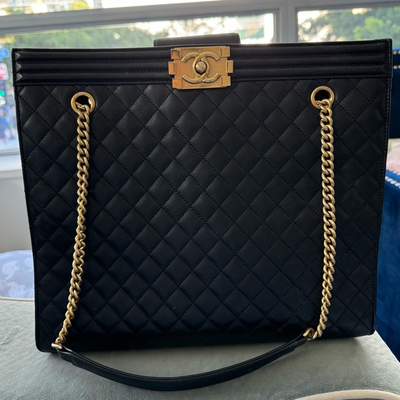 Authentic Chanel Boy Tote in great condition! - Picture 1 of 6
